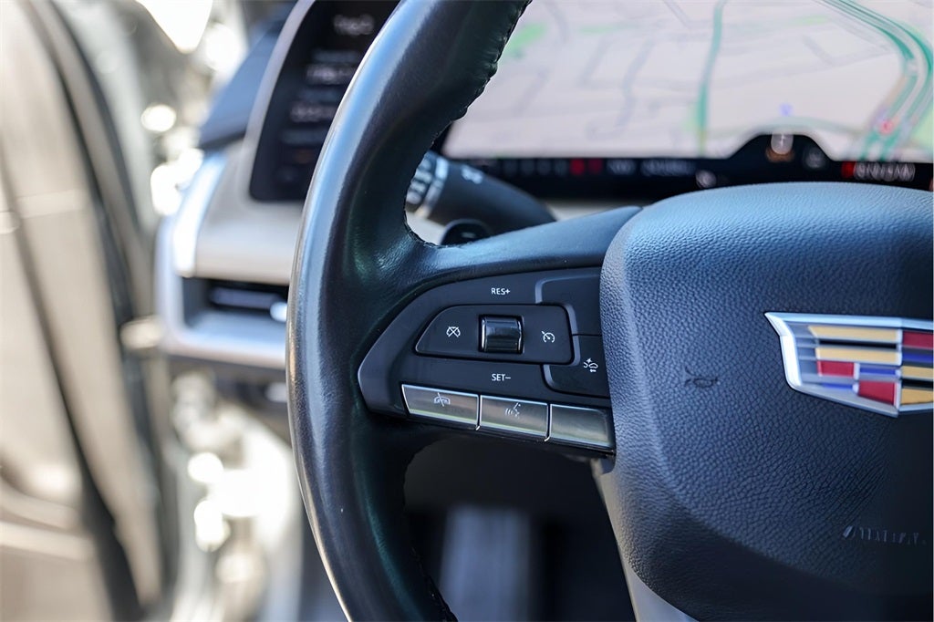 2024 Cadillac XT4 Luxury