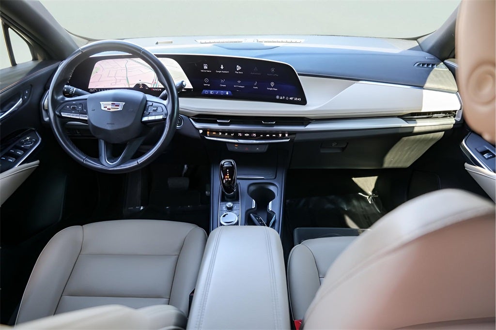 2024 Cadillac XT4 Luxury