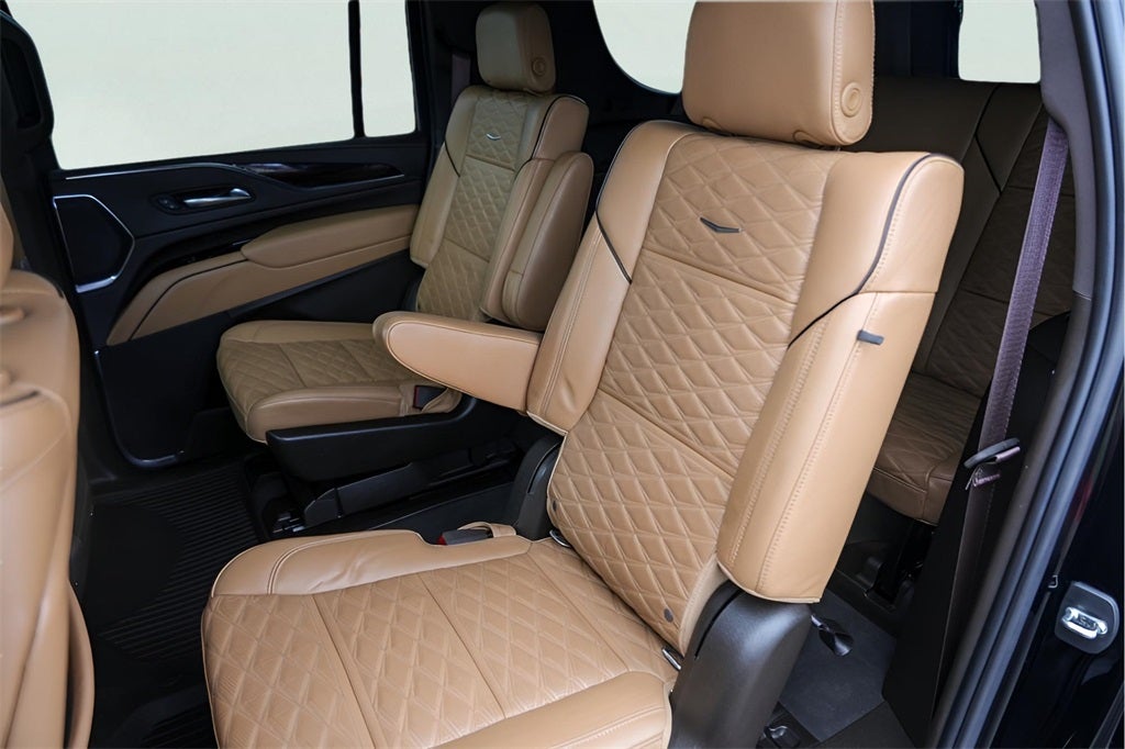 2021 Cadillac Escalade ESV Premium