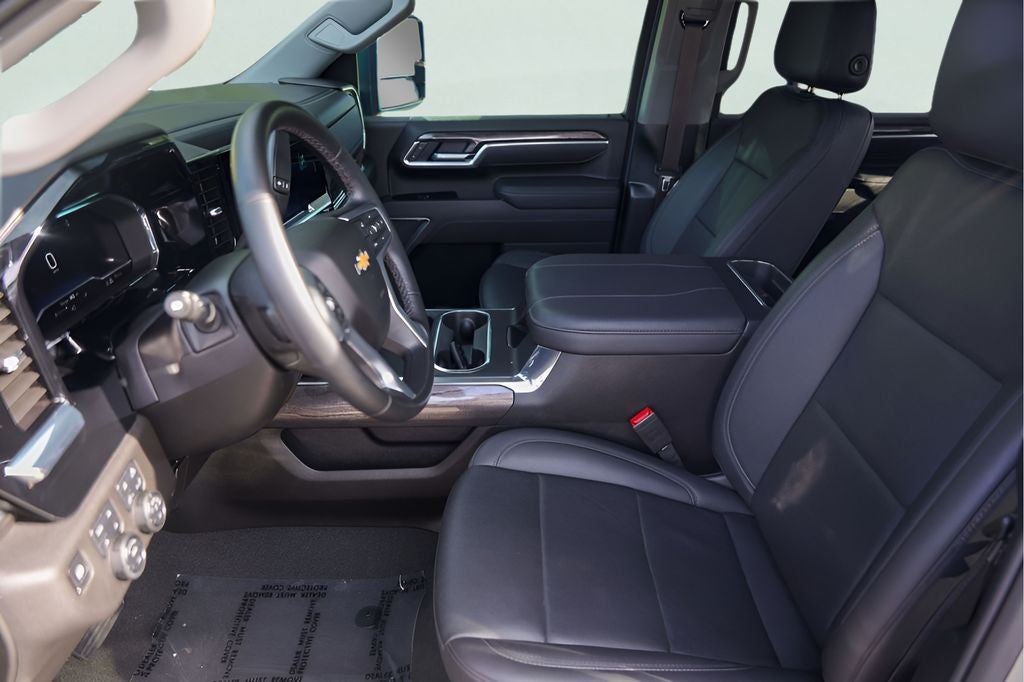 2025 Chevrolet Silverado 2500HD LTZ