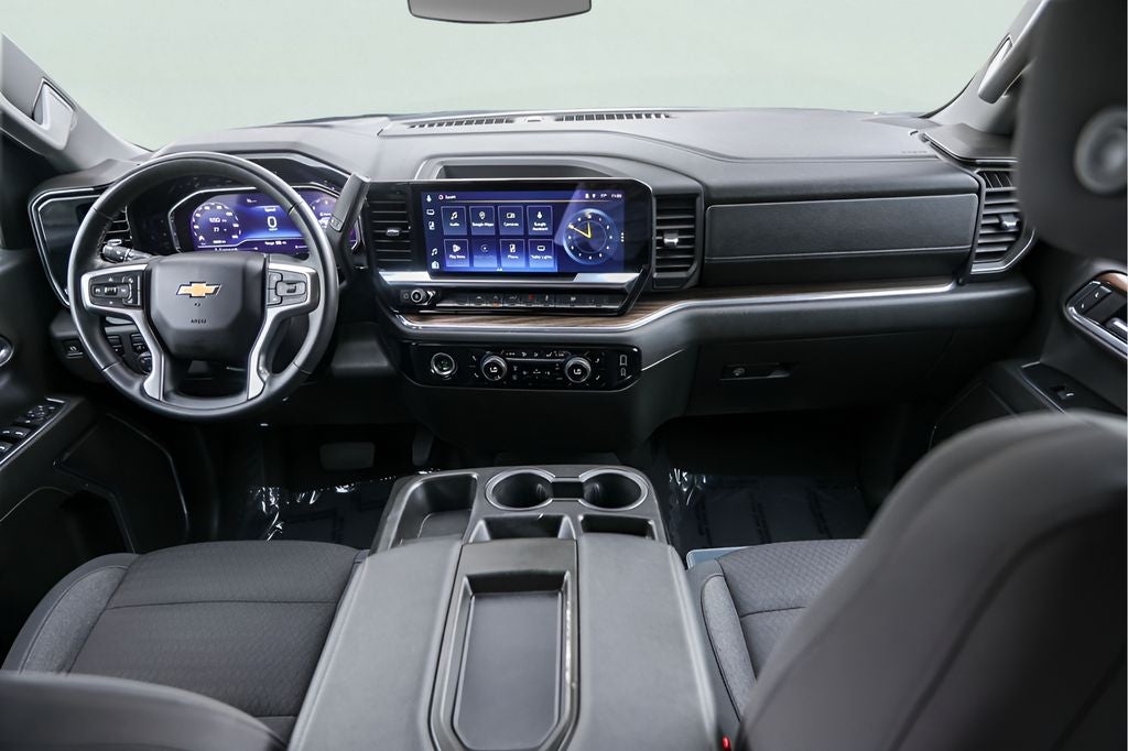 2024 Chevrolet Silverado 1500 LT LT1