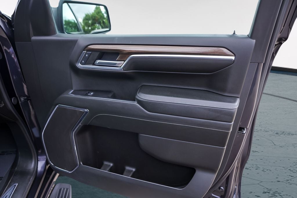 2024 Chevrolet Silverado 1500 LT LT1