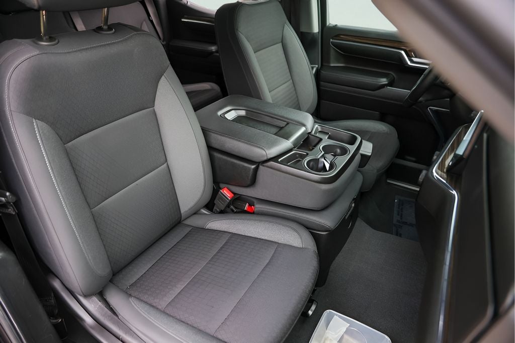 2024 Chevrolet Silverado 1500 LT LT1