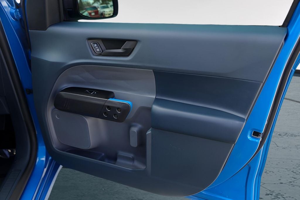 2025 Ford Maverick Lobo Standard