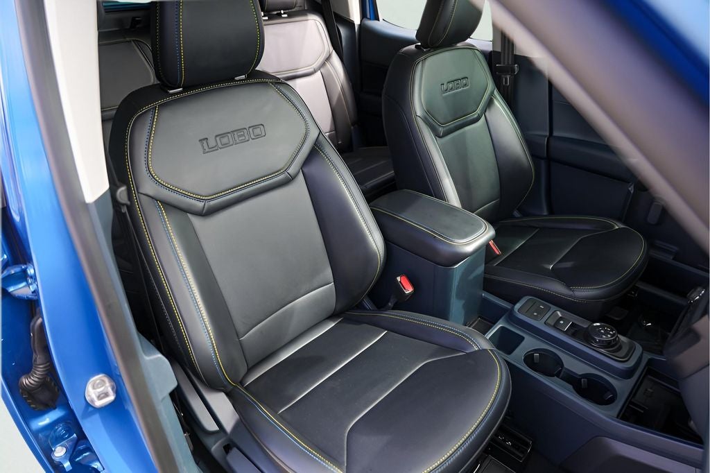 2025 Ford Maverick Lobo Standard