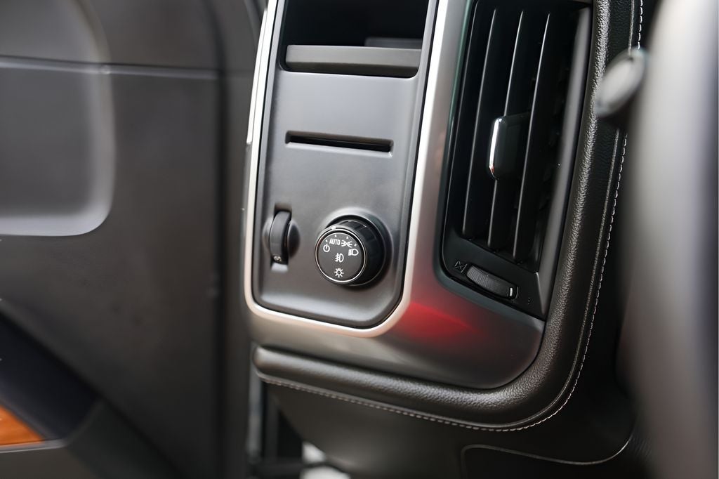 2015 Chevrolet Silverado 1500 LTZ 1LZ