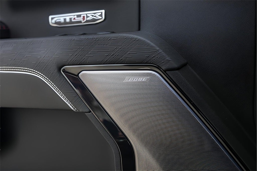 2024 GMC Sierra 1500 AT4X