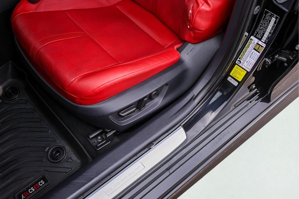 2025 Toyota Camry XSE Hybrid