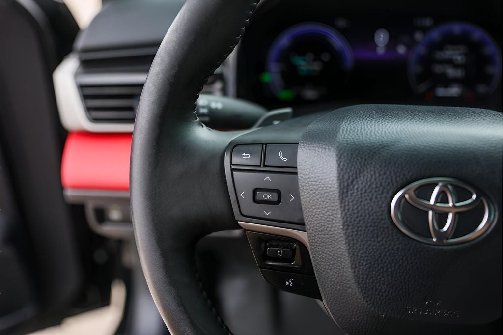 2025 Toyota Camry XSE Hybrid