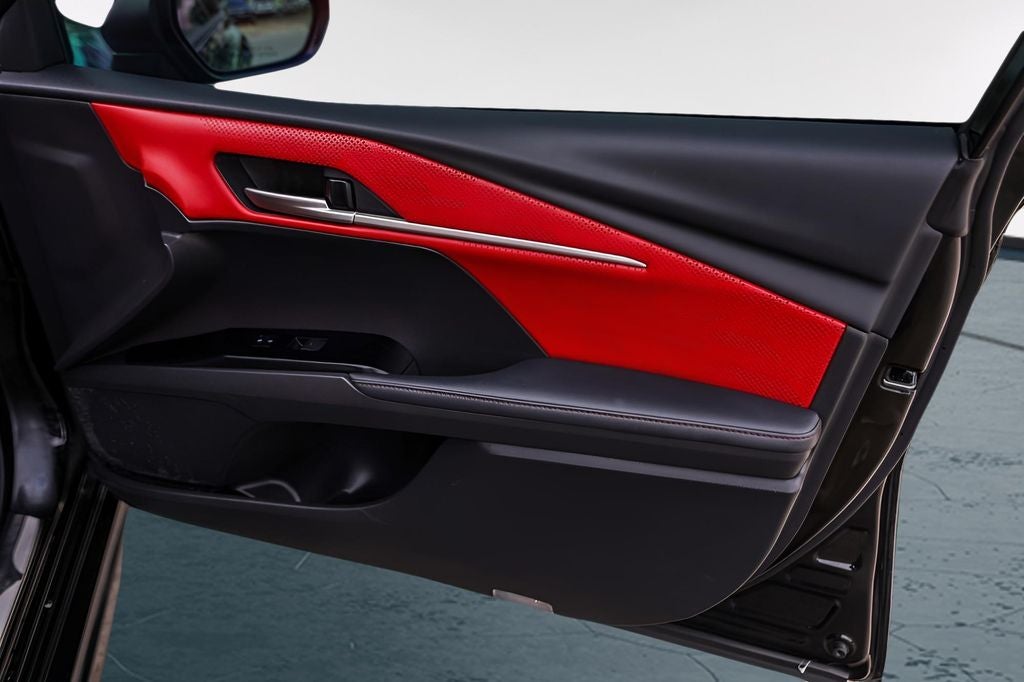 2025 Toyota Camry XSE Hybrid