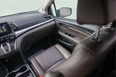 2019 Honda Odyssey EX-L w/Navigation and Rear Entertainment System