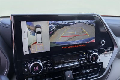 2025 Toyota Highlander Platinum