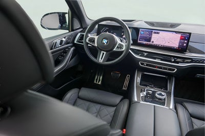 2025 BMW X5 M60i