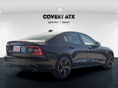 2022 Volvo S60 B5 R-Design