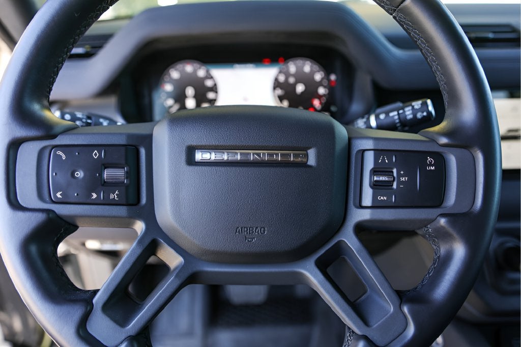 2023 Land Rover Defender 110 X-Dynamic SE
