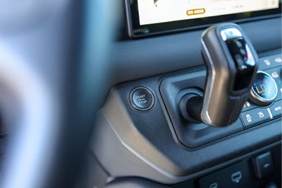 2023 Land Rover Defender 110 X-Dynamic SE