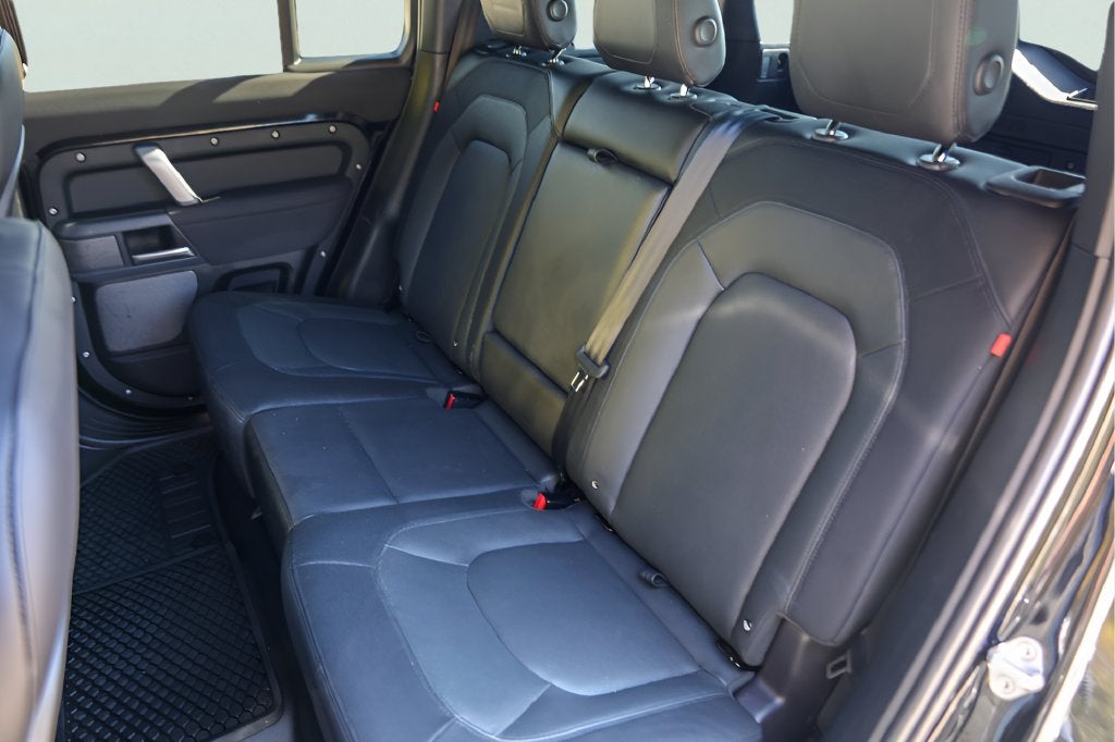 2023 Land Rover Defender 110 X-Dynamic SE
