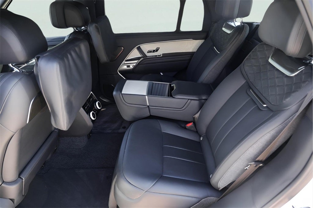 2023 Land Rover Range Rover SV LWB