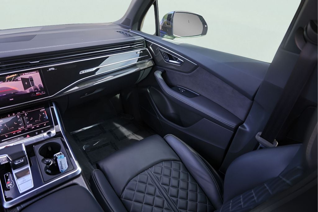 2023 Audi SQ7 Premium Plus quattro