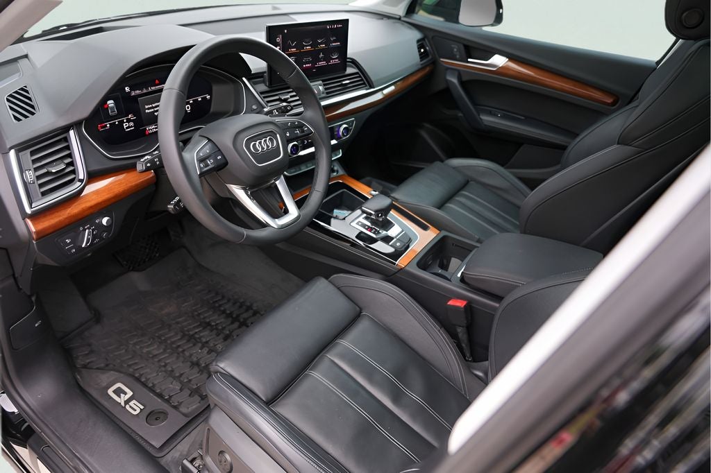 2022 Audi Q5 45 S line Prestige quattro
