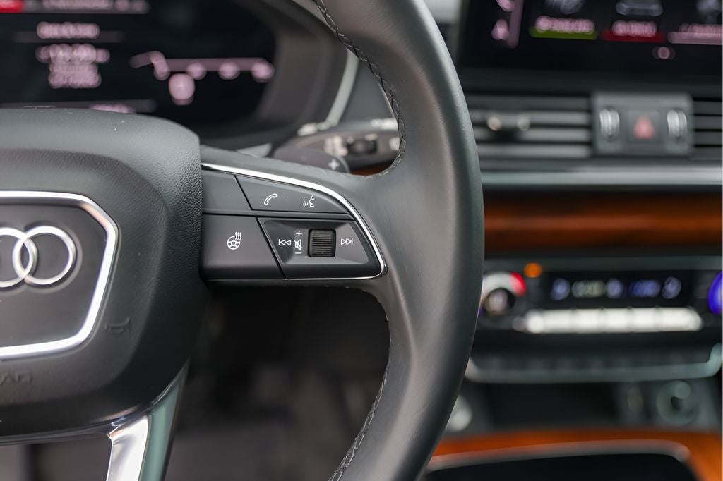 2022 Audi Q5 45 S line Prestige quattro