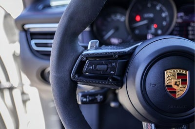 2022 Porsche Macan GTS