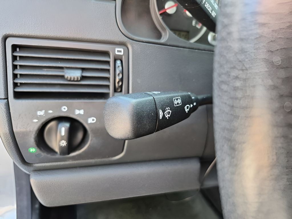 2006 Chrysler Crossfire Limited