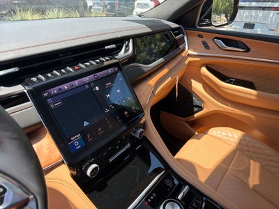 2023 Jeep Grand Cherokee Summit Reserve