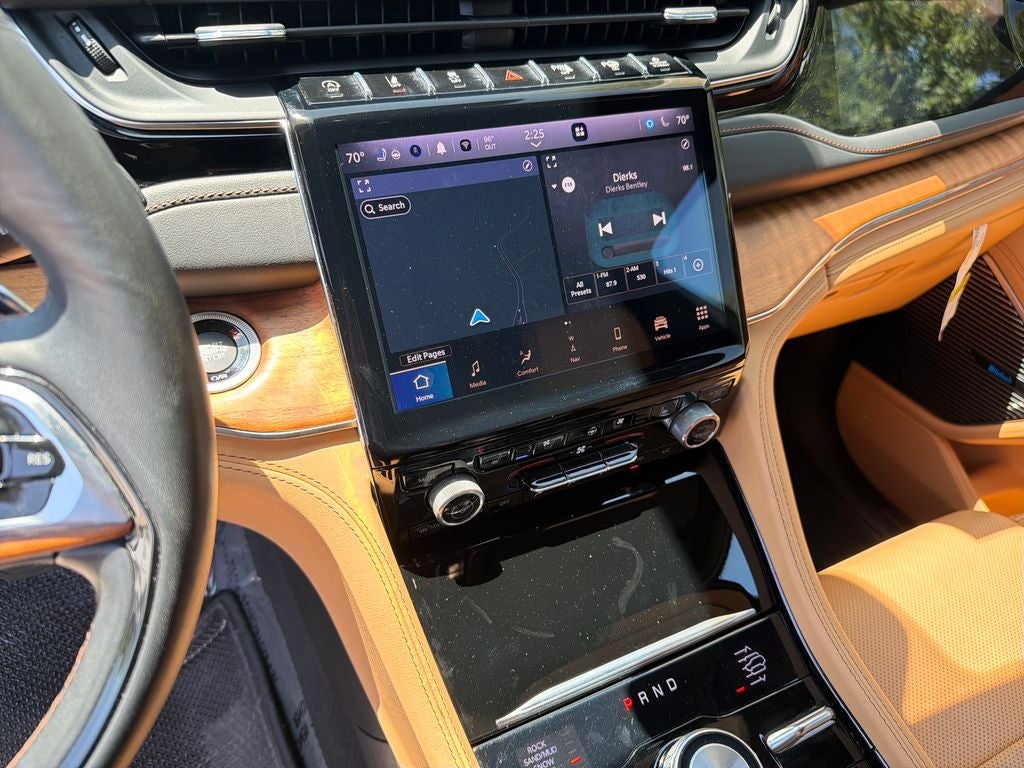 2023 Jeep Grand Cherokee Summit Reserve