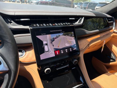 2023 Jeep Grand Cherokee Summit Reserve