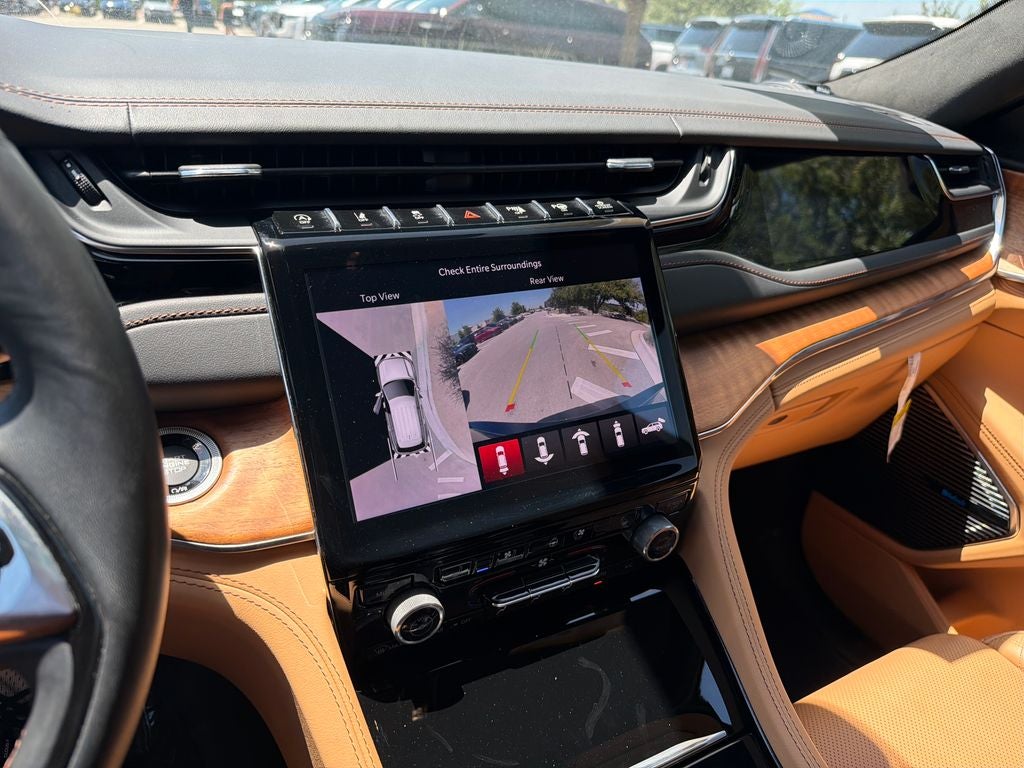 2023 Jeep Grand Cherokee Summit Reserve