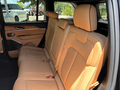 2023 Jeep Grand Cherokee Summit Reserve