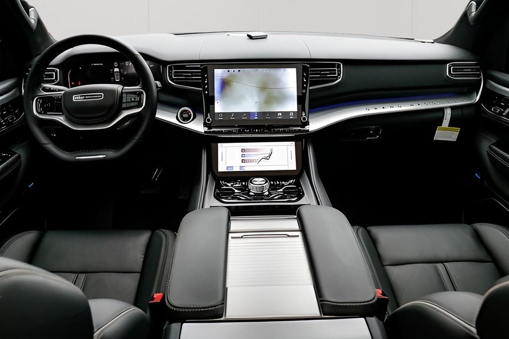 2023 Jeep Grand Wagoneer L Series II