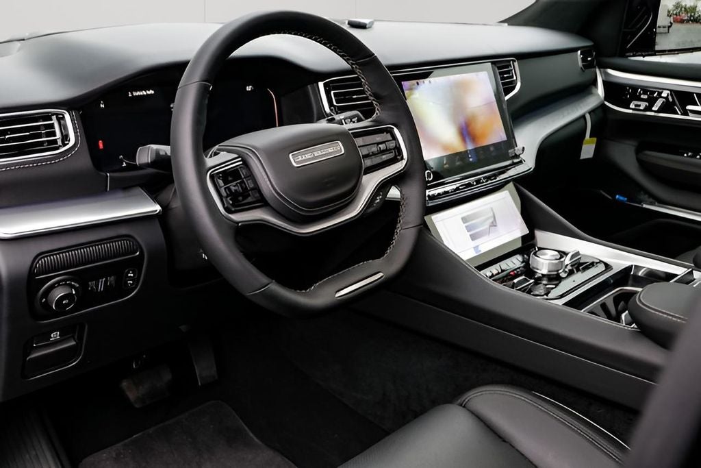 2023 Jeep Grand Wagoneer L Series II