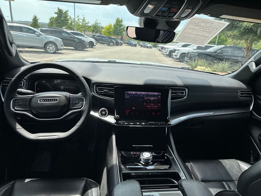 2023 Jeep Wagoneer Base