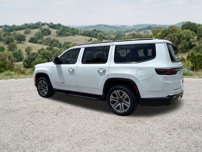 2023 Jeep Wagoneer Base
