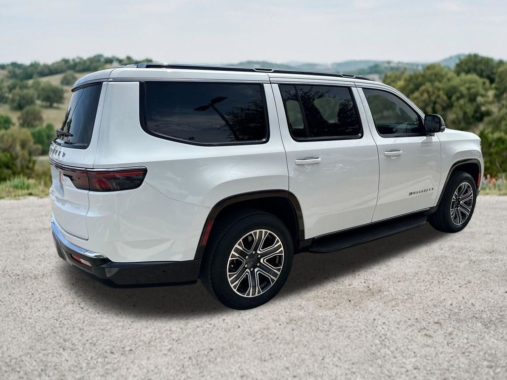 2023 Jeep Wagoneer Base