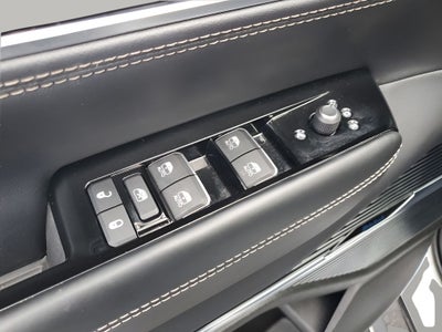 2023 Jeep Grand Wagoneer Base