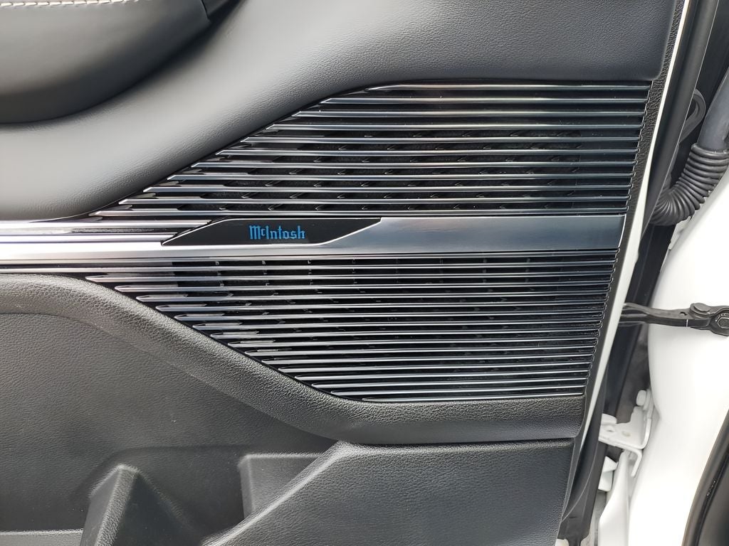 2023 Jeep Grand Wagoneer Base