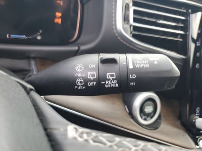 2023 Jeep Grand Wagoneer Base