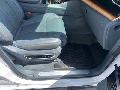 2022 Jeep Grand Wagoneer Series III