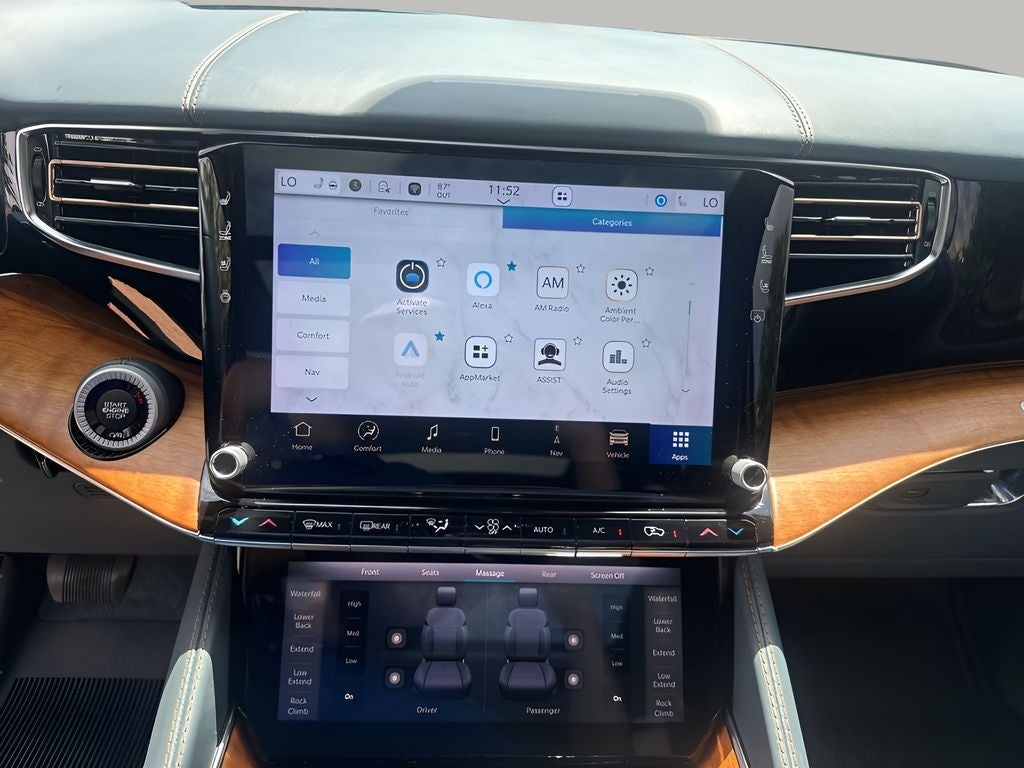 2022 Jeep Grand Wagoneer Series III