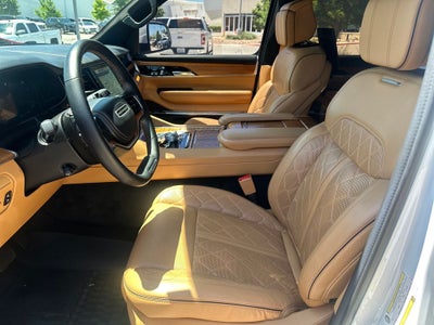 2022 Jeep Grand Wagoneer Series III
