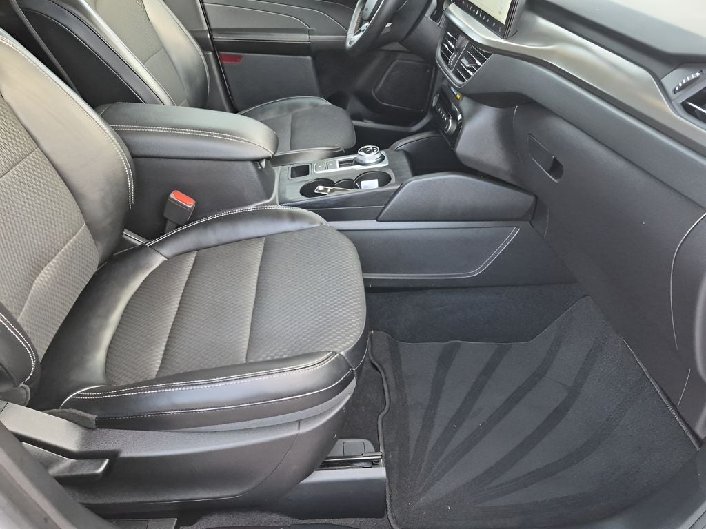 2023 Ford Escape Plug-In Hybrid Base