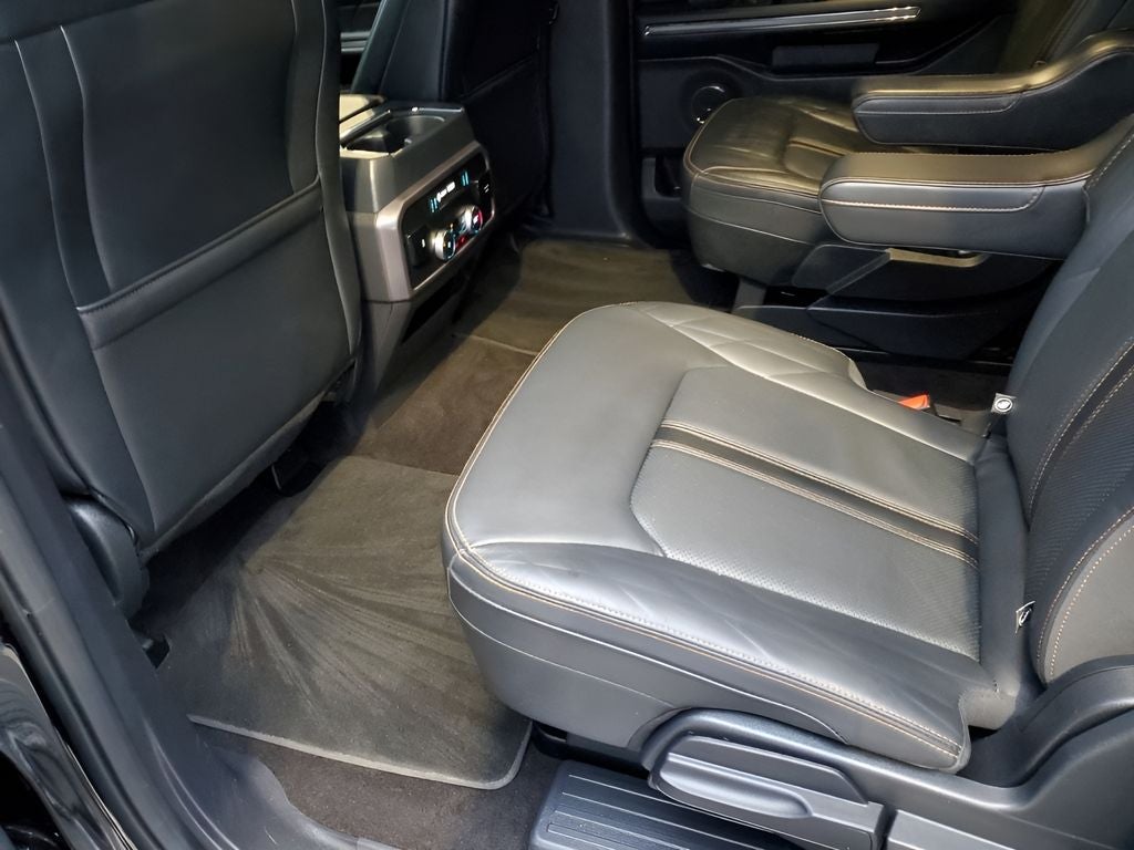 2023 Ford Expedition Max Platinum