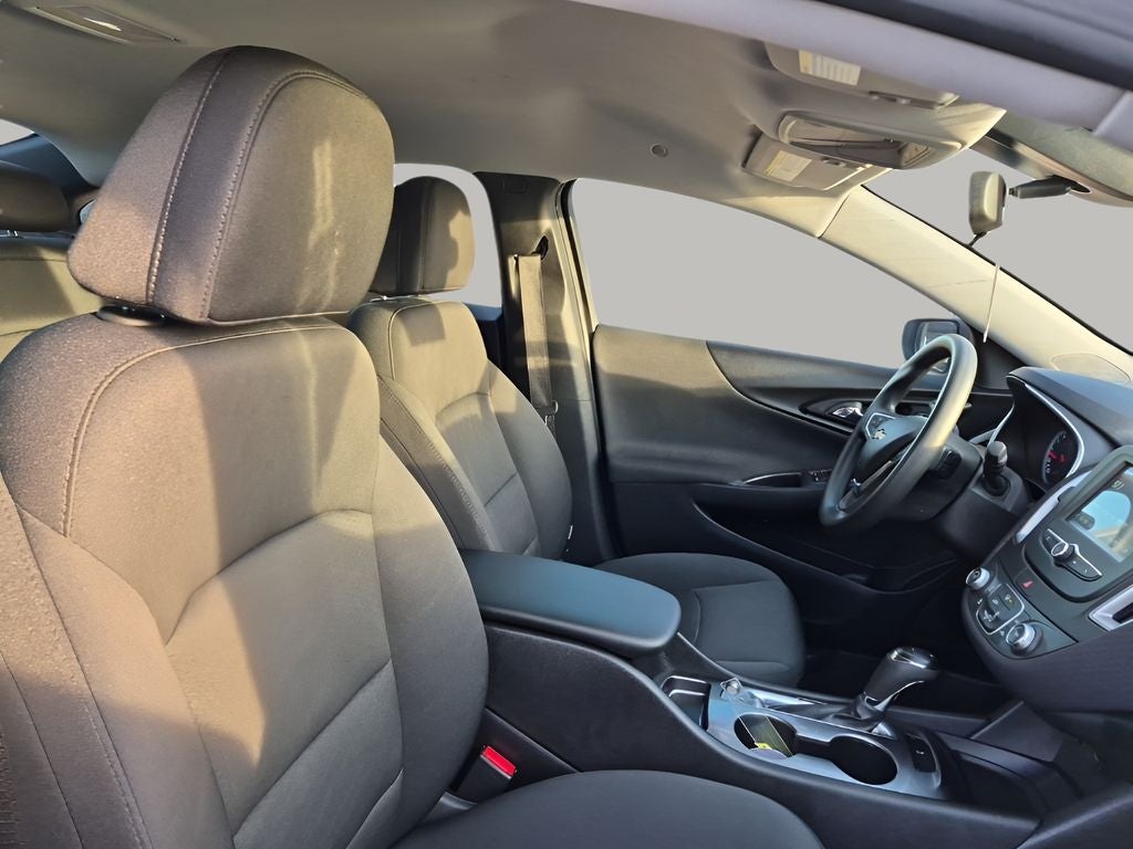 2016 Chevrolet Malibu LS 1LS