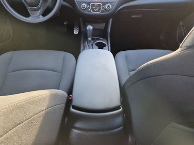 2016 Chevrolet Malibu LS 1LS