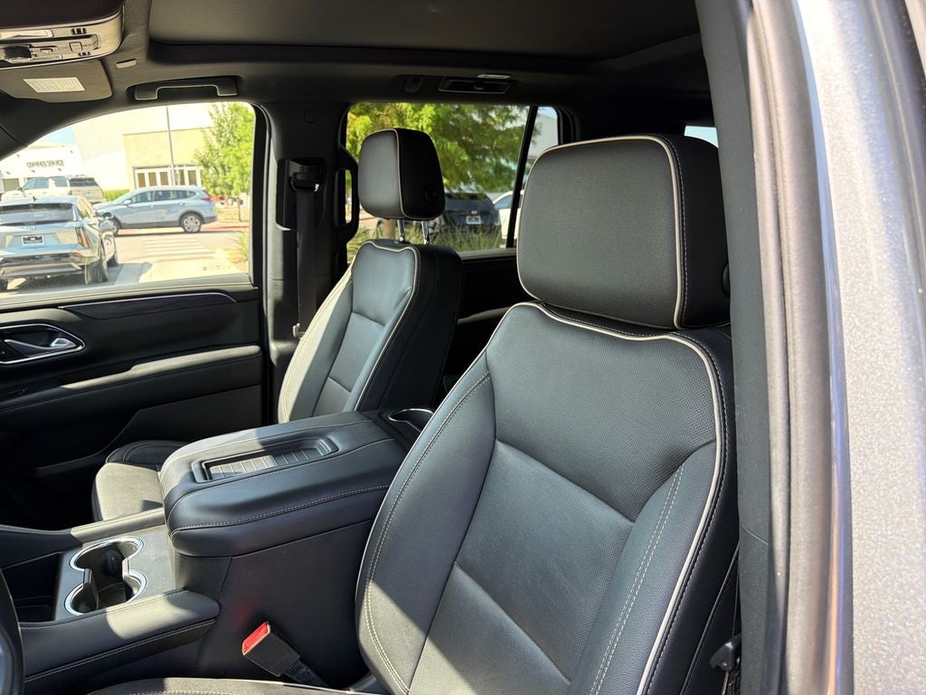 2022 GMC Yukon SLT