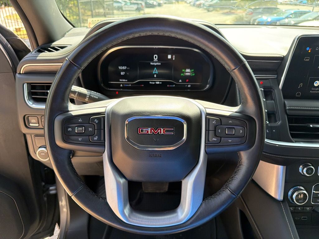 2022 GMC Yukon SLT