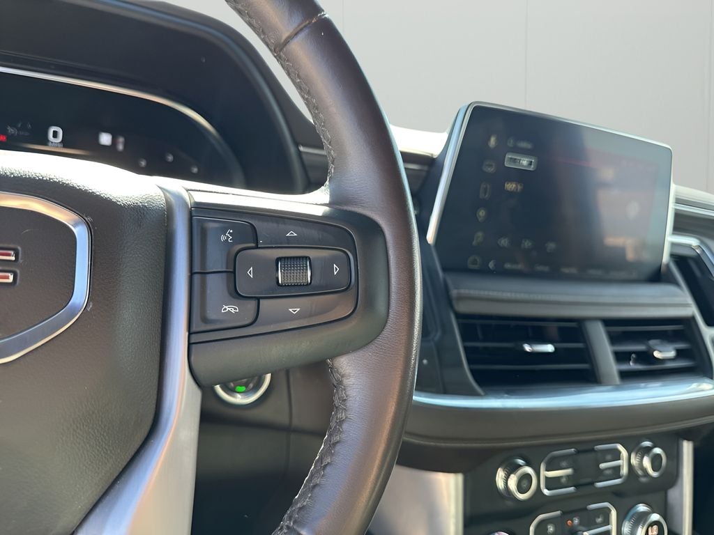 2023 GMC Yukon XL SLT